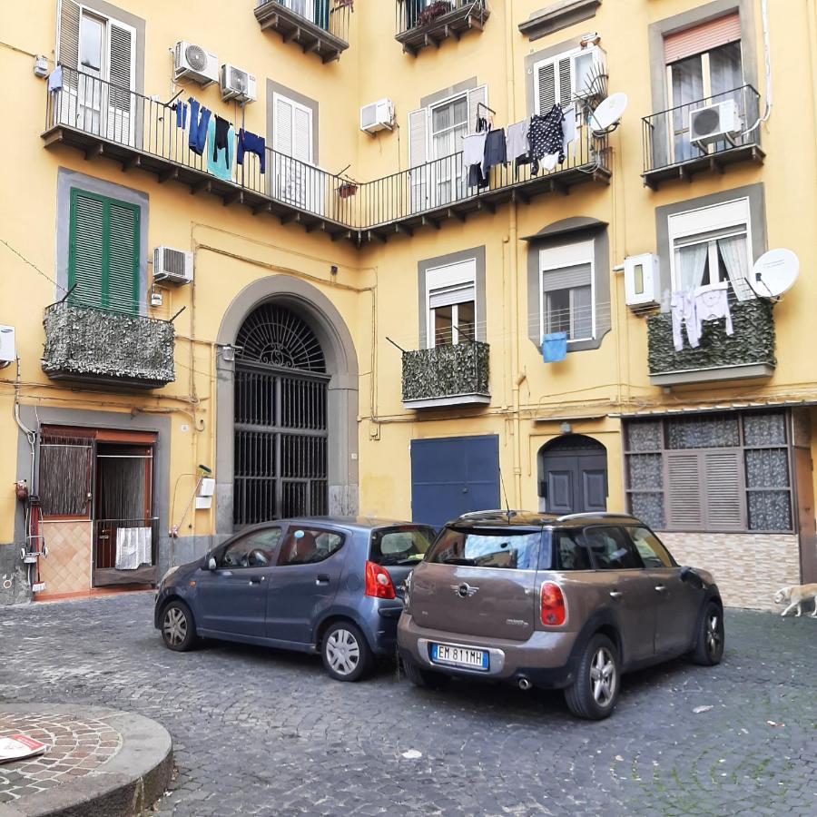 דירות Civico 5 Appartament Napoli Centro מראה חיצוני תמונה